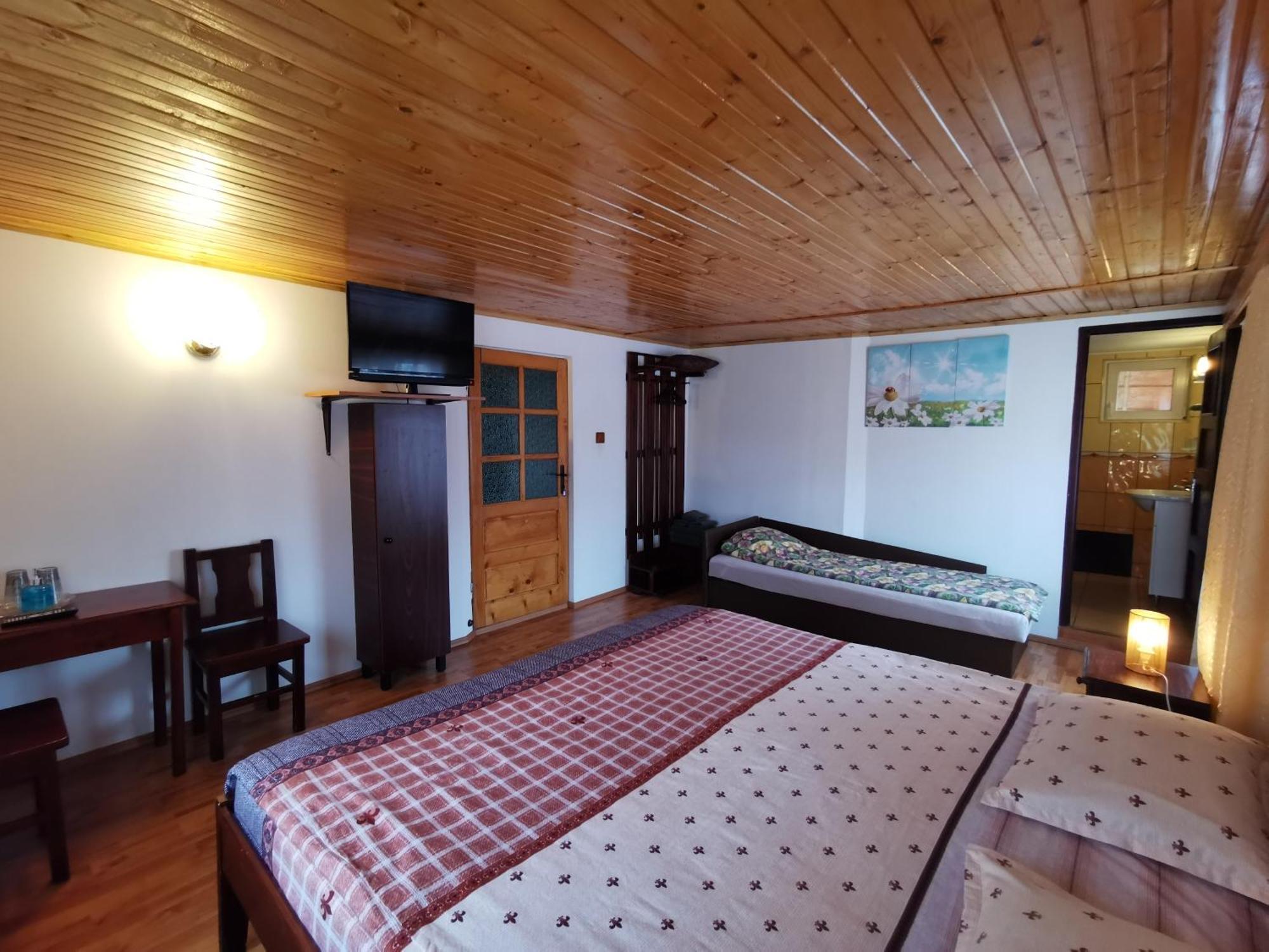 Nona Highland Home Moieciu de Jos Eksteriør billede