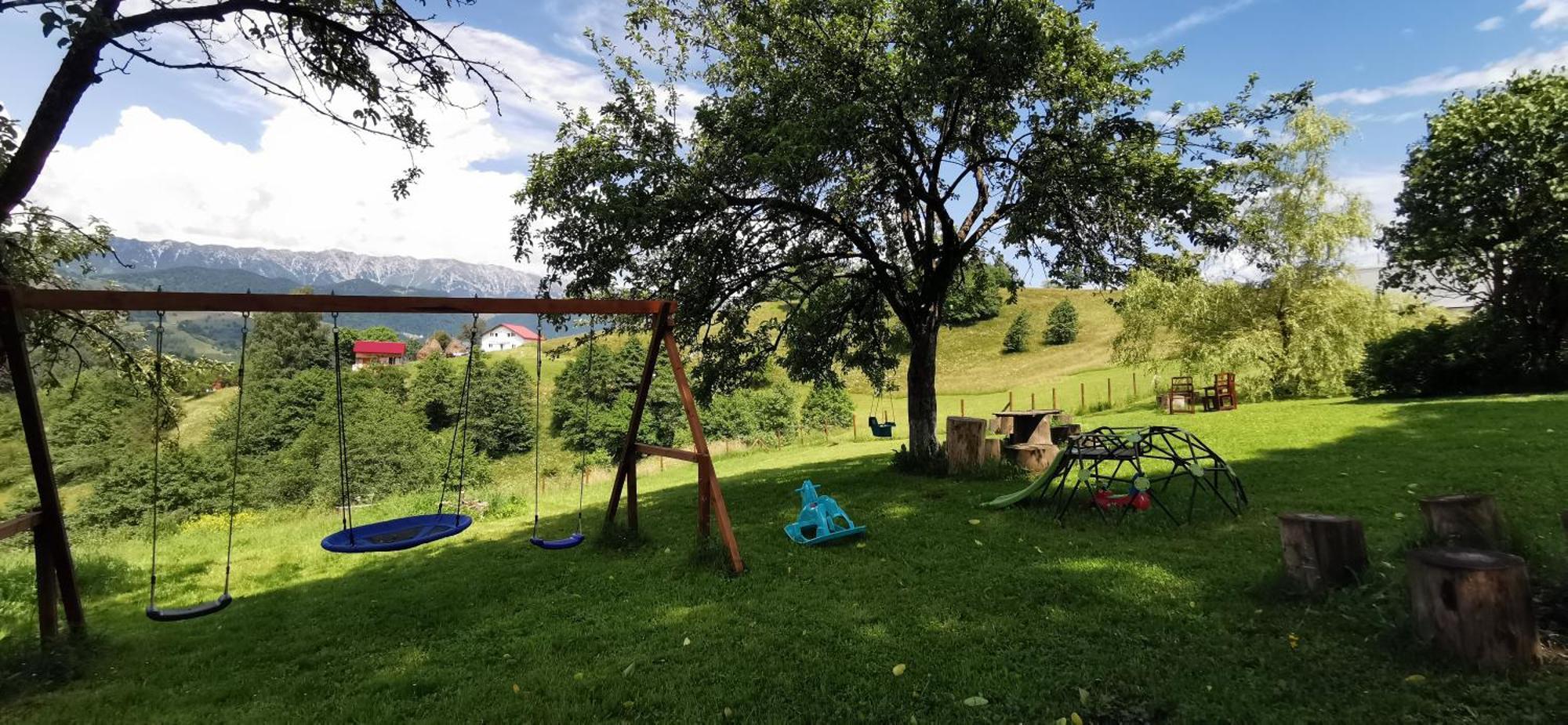 Nona Highland Home Moieciu de Jos Eksteriør billede